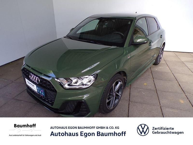 Grün Gebraucht 2024 Audi A1 Sportback S-Line Kleinwagen | 25.970 € (Etwas zu teuer) - Bild 1/4