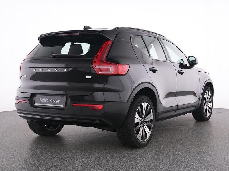 Gebraucht Volvo XC40 Core 169 kW (231 PS) 2022 Stone SUV