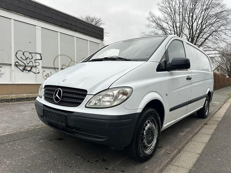 Gebraucht Mercedes Vito 95 PS (69 kW) 2010 Weiß Van