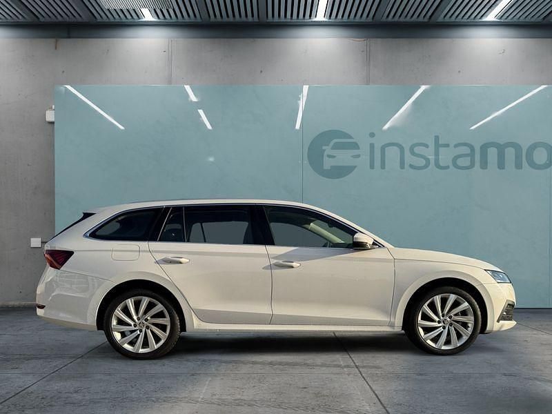 Gebraucht Skoda Octavia 204 PS (150 kW) 2021 Weiß Kombi