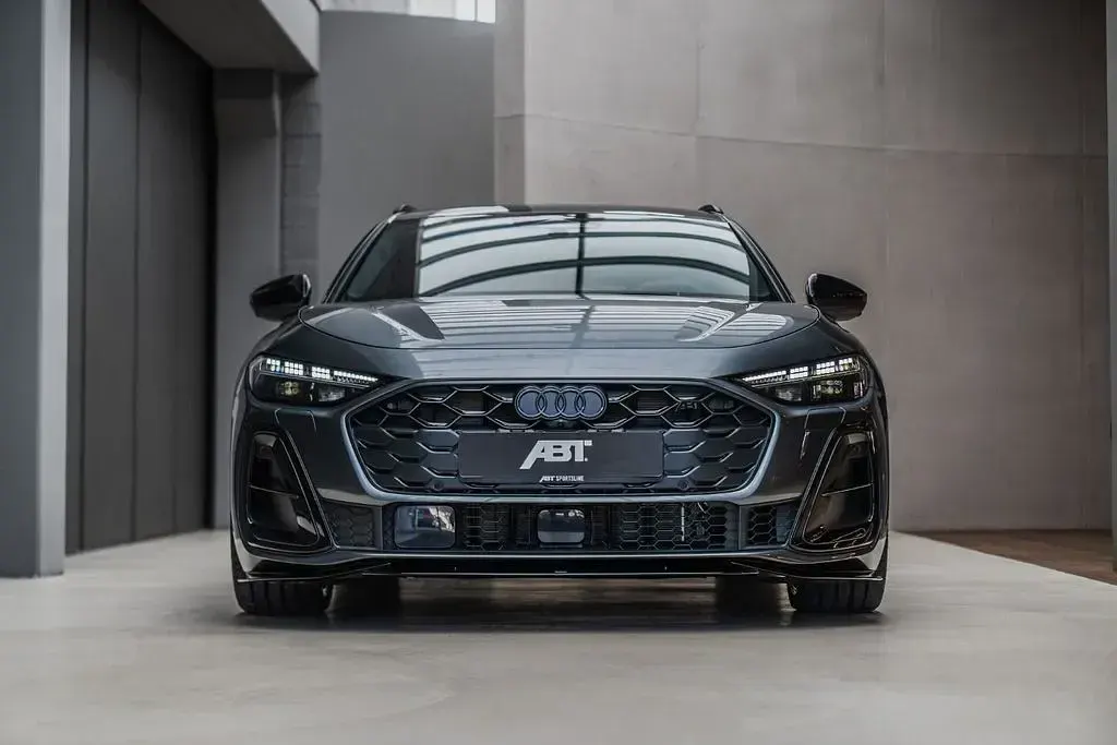 Neu Audi S5 Sport 441 PS (324 kW) 2026 Grau Kombi