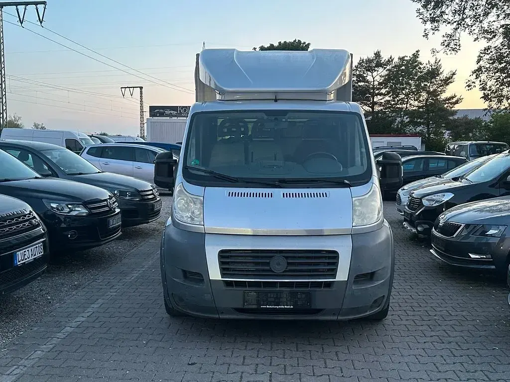 Gebraucht Fiat Ducato 120 PS (88 kW) 2011 Silber Van