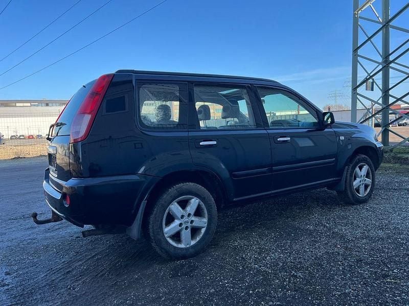 Usata Nissan X-Trail 165 CV (121 kW) 2004 Nero SUV