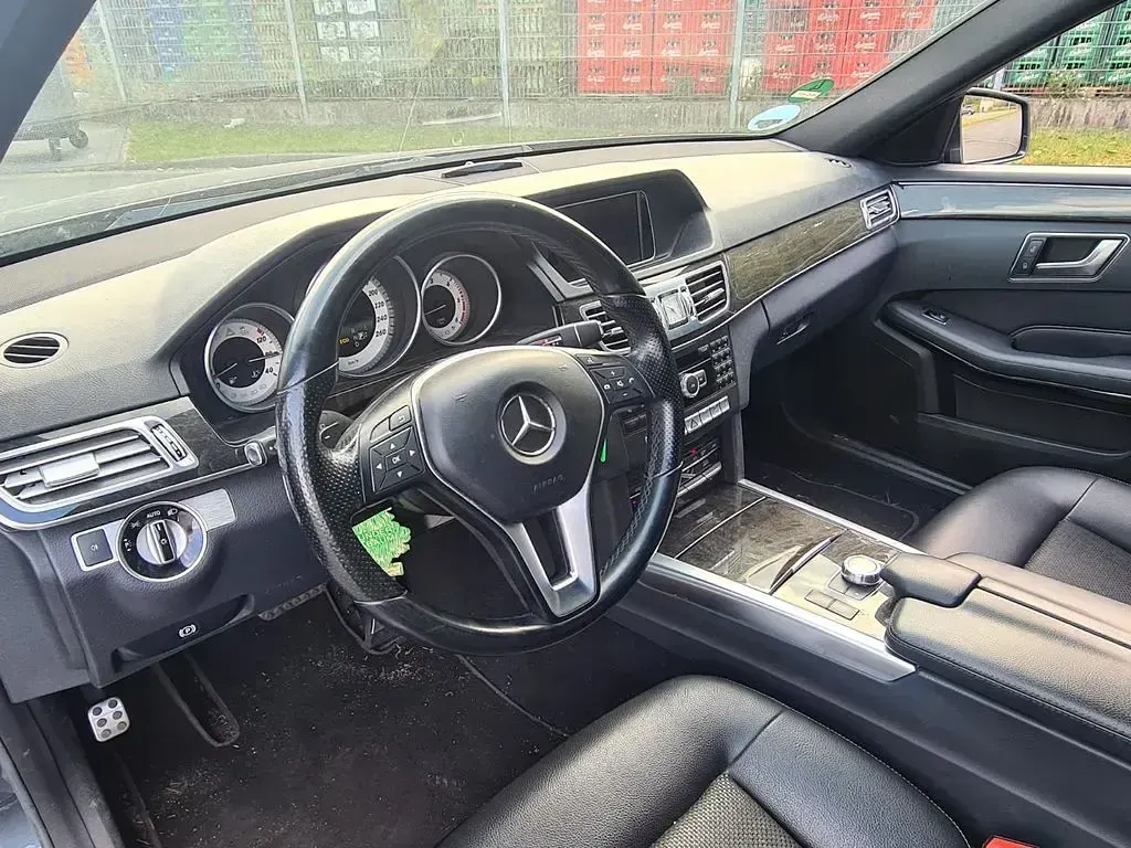 Usata Mercedes E250 204 CV (150 kW) 2013 Grigio Berlina
