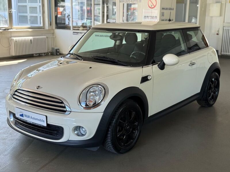 Weiß Gebraucht 2012 Mini ONE Kleinwagen | 7.990 € (Etwas zu teuer) - Bild 1/4