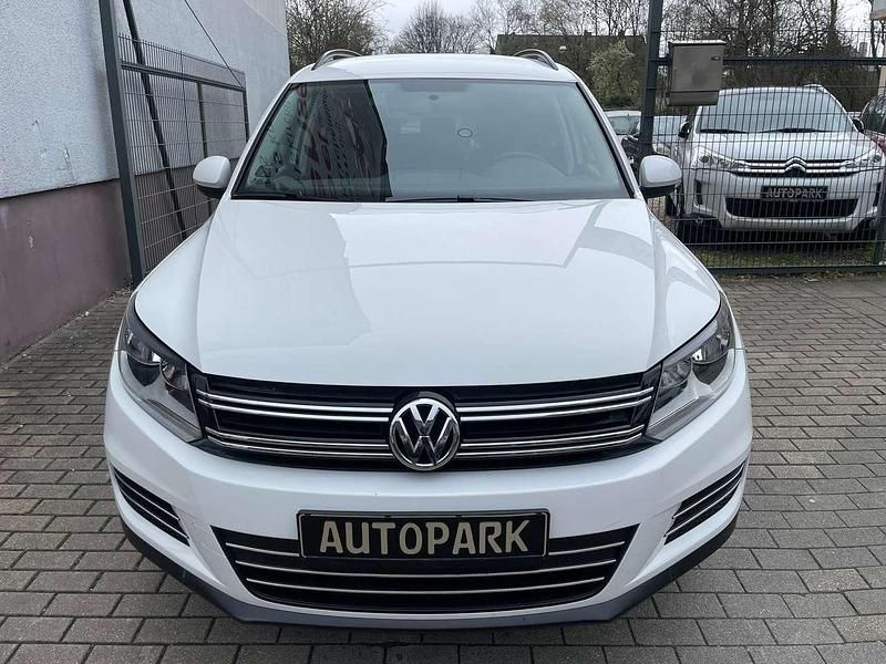 Gebraucht VW Tiguan Trendline 122 PS (89 kW) 2011 Candyweiß SUV