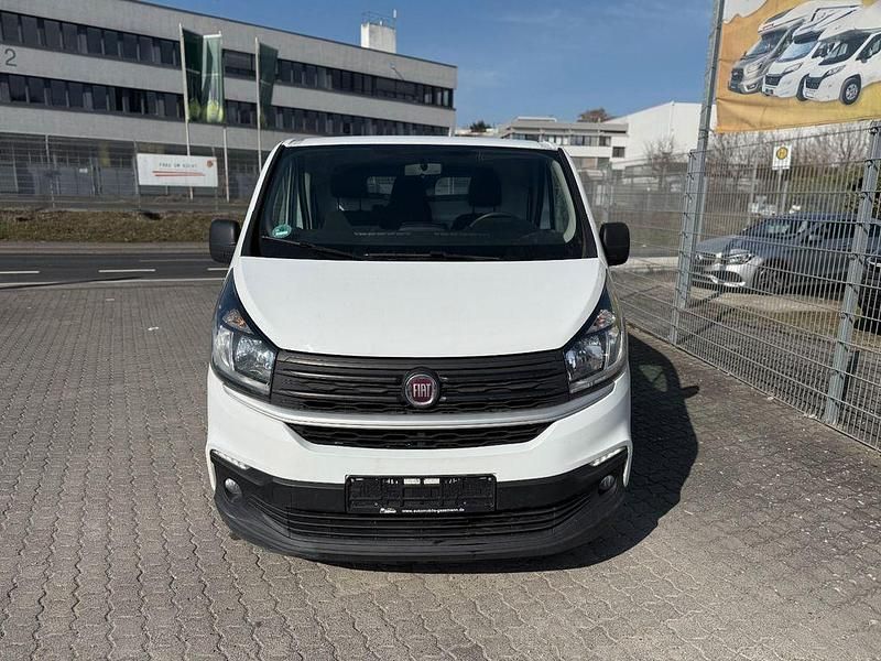 Gebraucht Fiat Talento 125 PS (91 kW) 2017 Weiß Van / Kleinbus