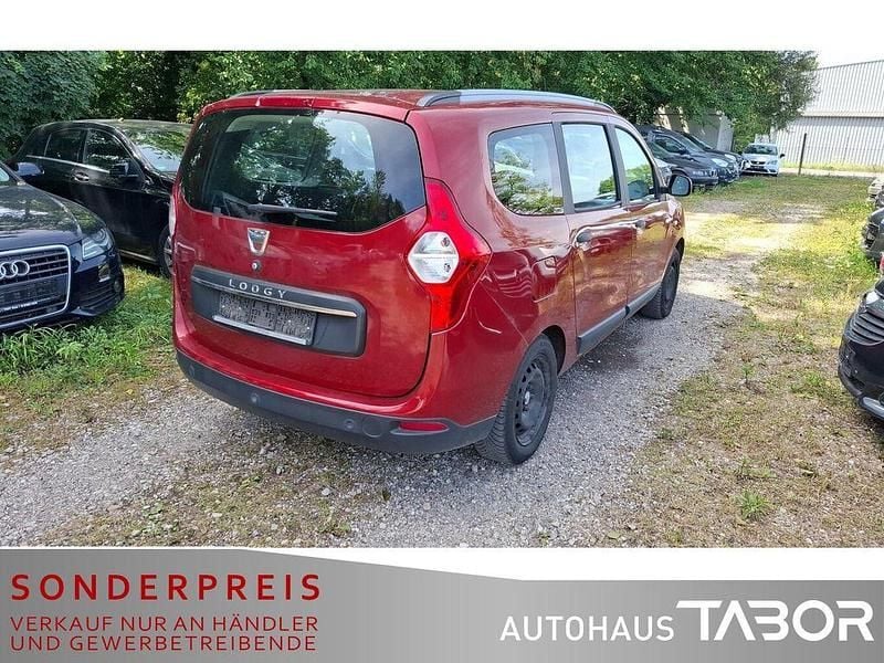 Gebraucht Dacia Lodgy Comfort 102 PS (75 kW) 2019 Fusionrot Van / Kleinbus