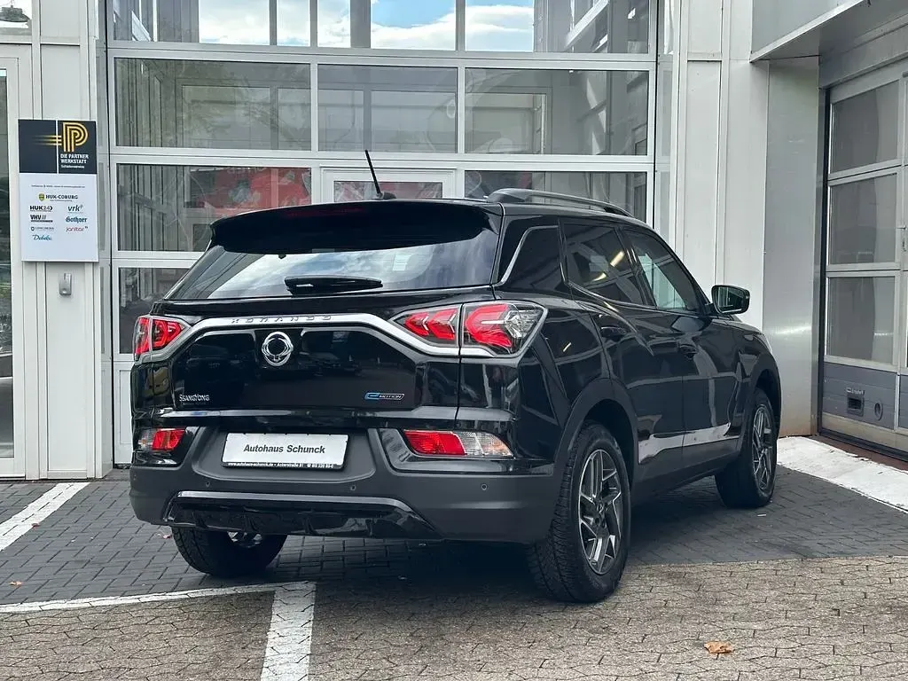 Gebraucht SsangYong Korando 139 kW (190 PS) 2023 Schwarz SUV