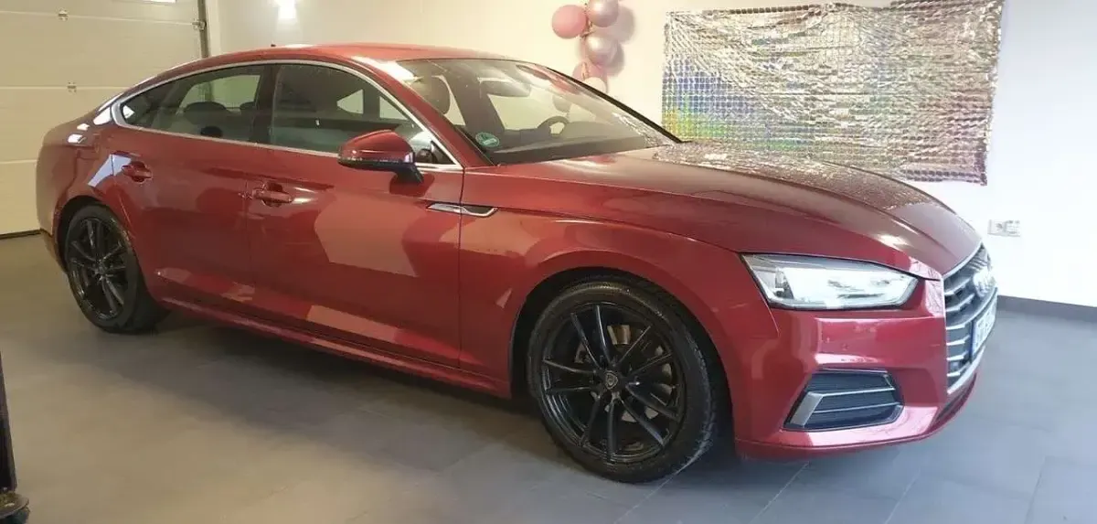 Gebraucht Audi A5 Sport 190 PS (139 kW) 2017 Rot Coupé