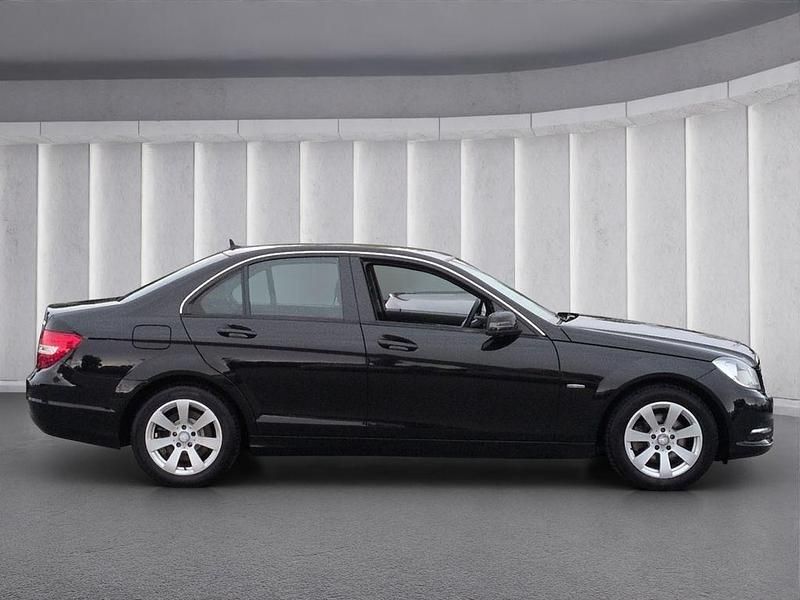 Gebraucht Mercedes C220 Classic 170 PS (125 kW) 2012 Schwarz Limousine