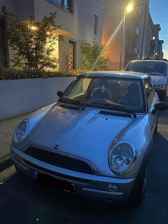 Grau Gebraucht 2003 Mini ONE Kleinwagen | 2.099 € (Fairer Preis) - Bild 1/3