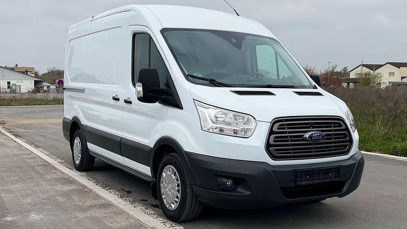Second-hand Ford Transit 155 CP (114 kW) 2015 Alb Monovolum