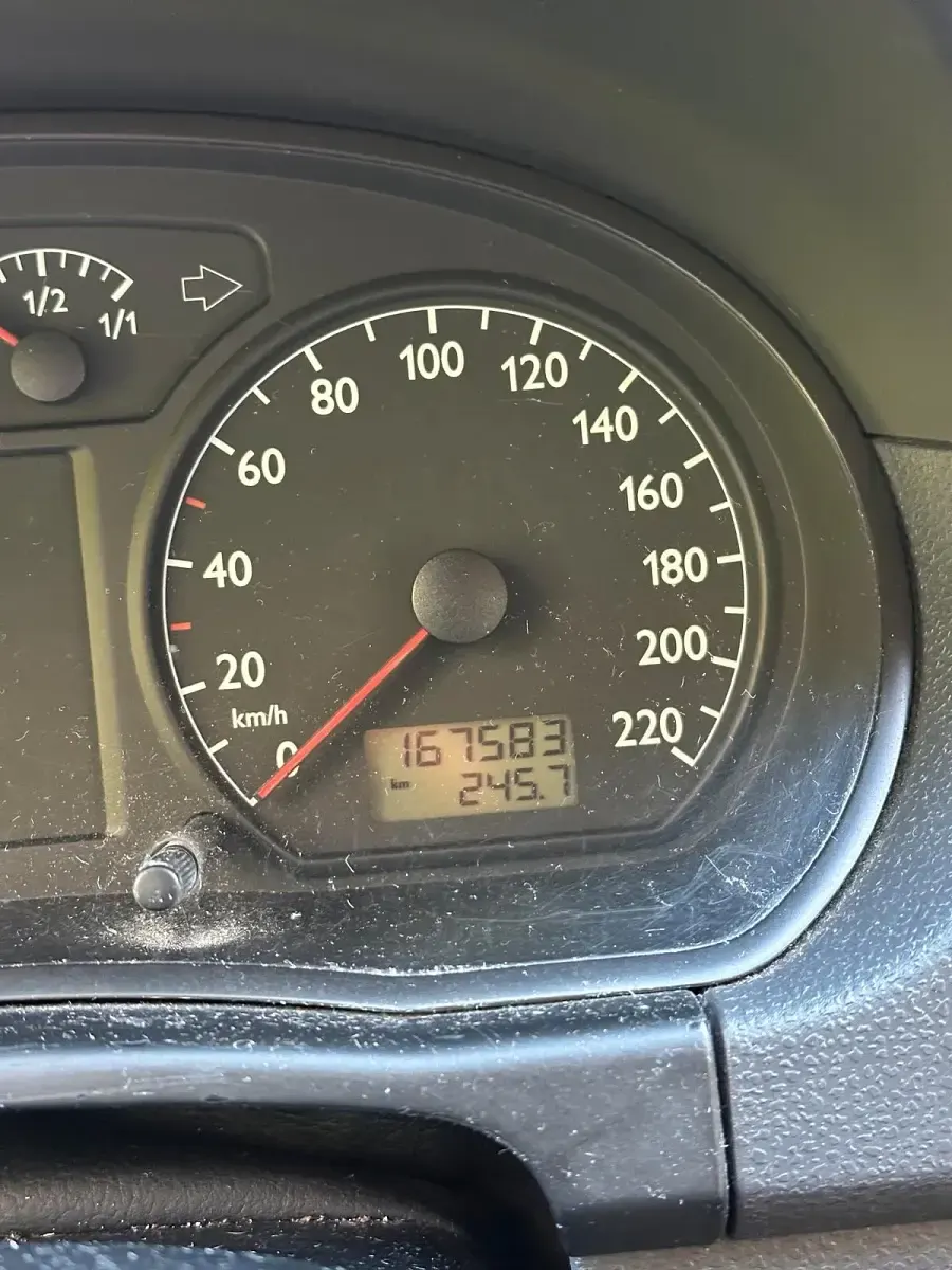 Gebraucht VW Polo 64 PS (47 kW) 2002 Silber Limousine