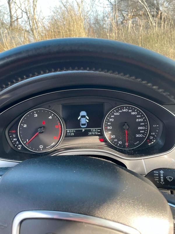 Gebraucht Audi A6 177 PS (130 kW) 2012 Schwarz Limousine