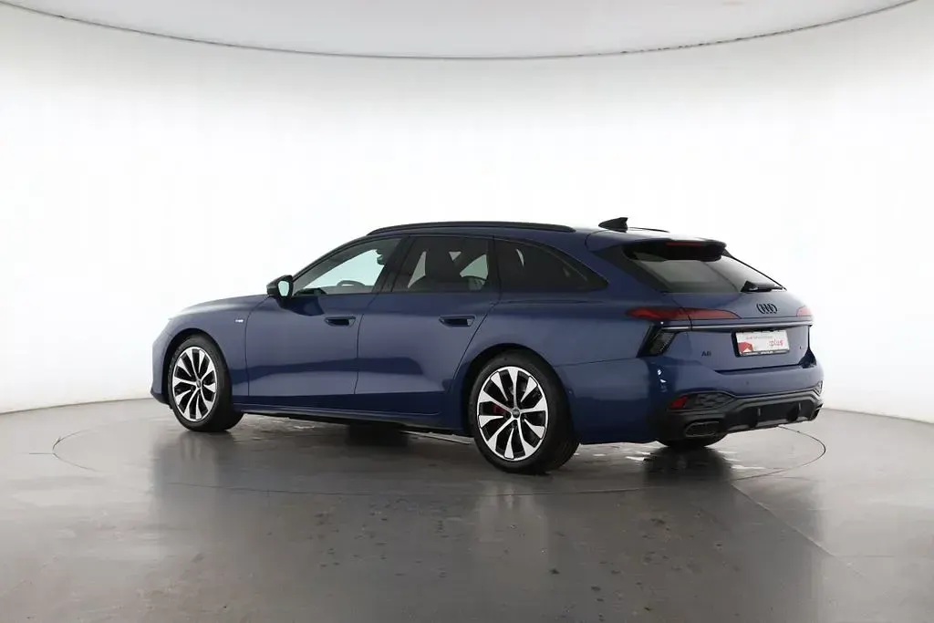 Gebraucht Audi A6 Ambiente 367 PS (269 kW) 2025 Blau Kombi