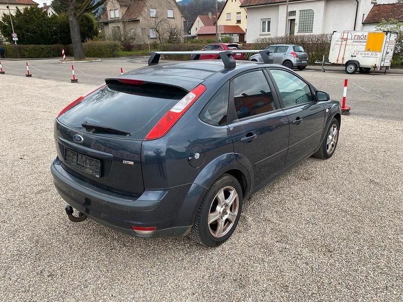 Second-hand Ford Focus 2007 Gri Berlinǎ