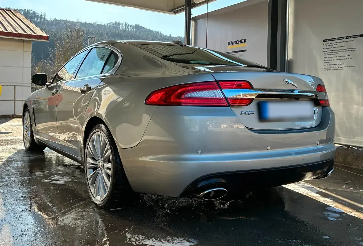 Gebraucht Jaguar XF S 275 PS (202 kW) 2012 Andere farben Limousine