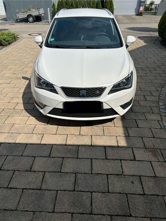 Weiß Gebraucht 2012 Seat Ibiza Ecomotive Limousine | 6.000 € (Teuer) - Bild 1/4