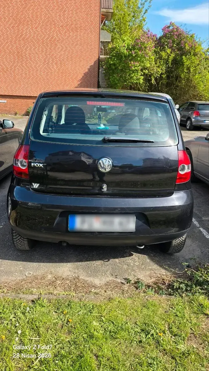 Second-hand VW Fox 54 CP (39 kW) 2006 Negru Hatchback