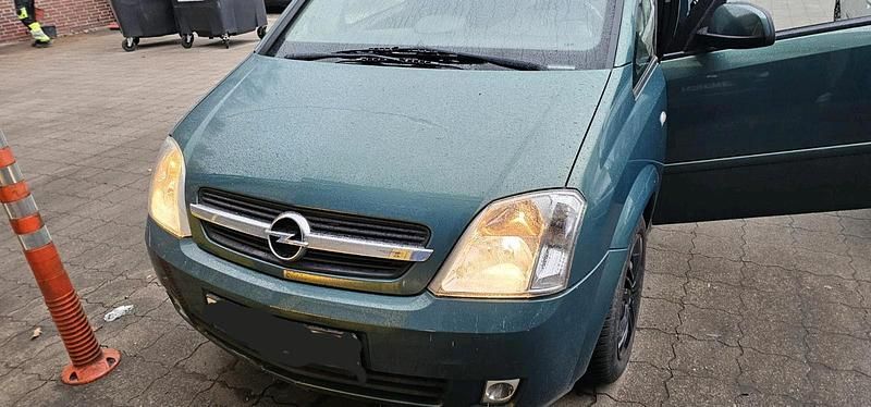 Gebraucht Opel Meriva 100 PS (73 kW) 2003 Grün Van / Kleinbus