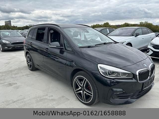 Schwarz Gebraucht 2019 BMW 216 Gran Tourer Sport Line Van / Kleinbus | 15.999 € (Fairer Preis) - Bild 1/4