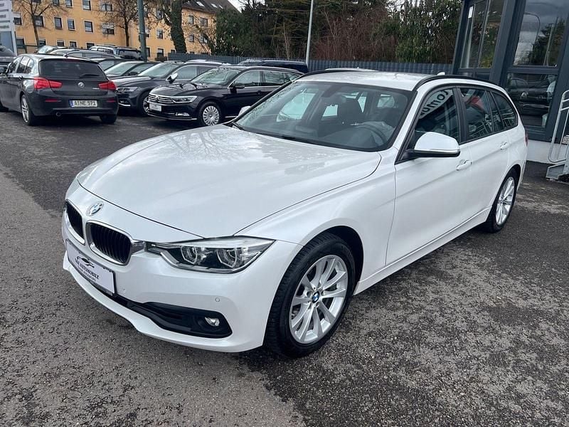Gebraucht BMW 320 Advantage 190 PS (139 kW) 2019 Weiß Kombi