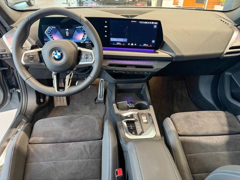 Neu BMW 220 M Sport 170 PS (125 kW) 2025 Grau Limousine