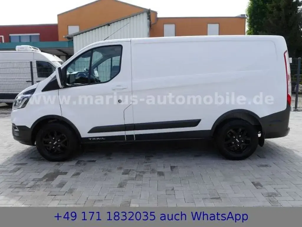 Gebraucht Ford 300 131 PS (96 kW) 2022 Weiß Van