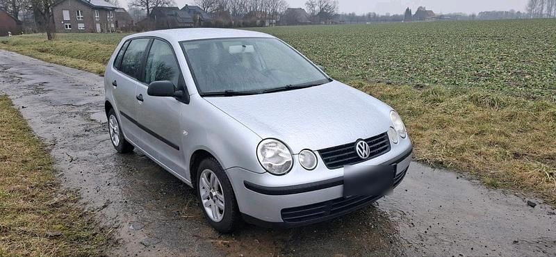 Silber Gebraucht 2002 VW Polo Kleinwagen | 1.900 € (Fairer Preis) - Bild 1/4