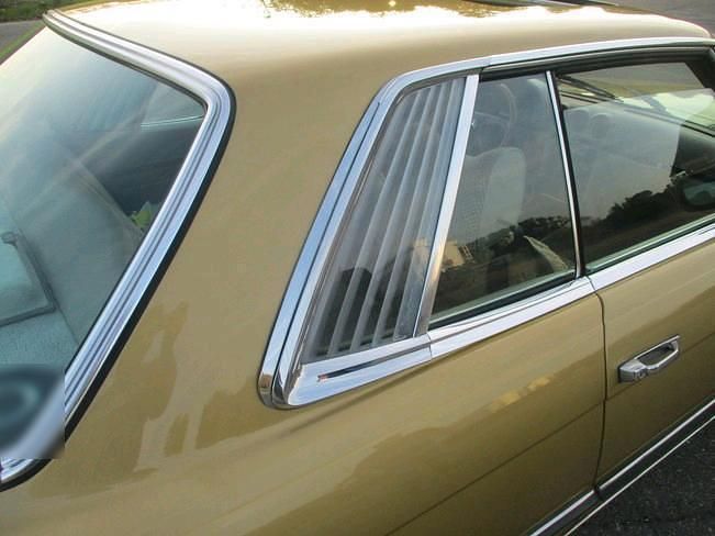 Gebraucht Mercedes 350 200 PS (147 kW) 1977 Gold Coupé