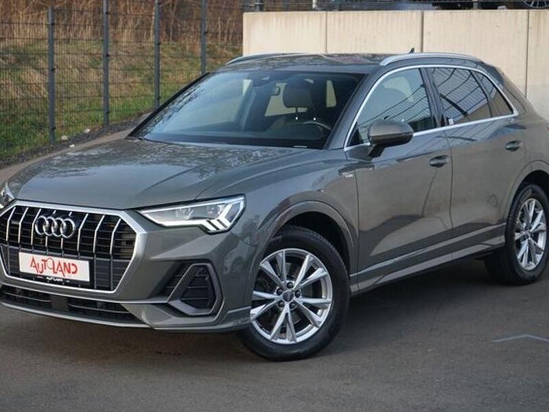 Gebraucht Audi Q3 S-Line 190 PS (139 kW) 2019 Grau SUV