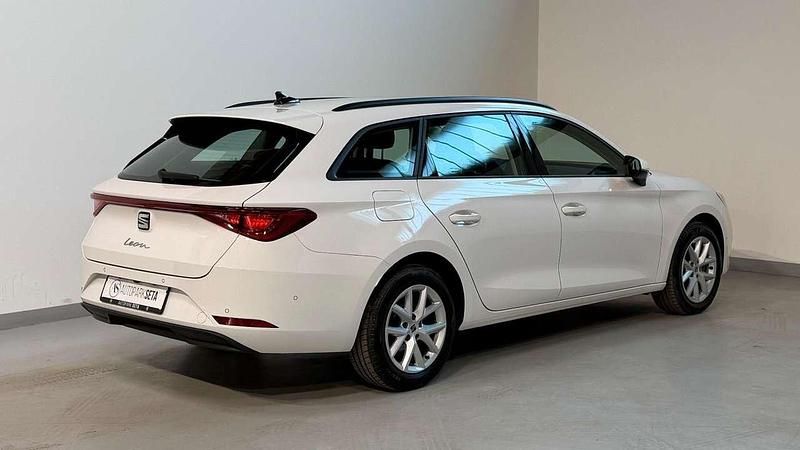 Gebraucht Seat Leon Style 150 PS (110 kW) 2022 Weiß Kombi