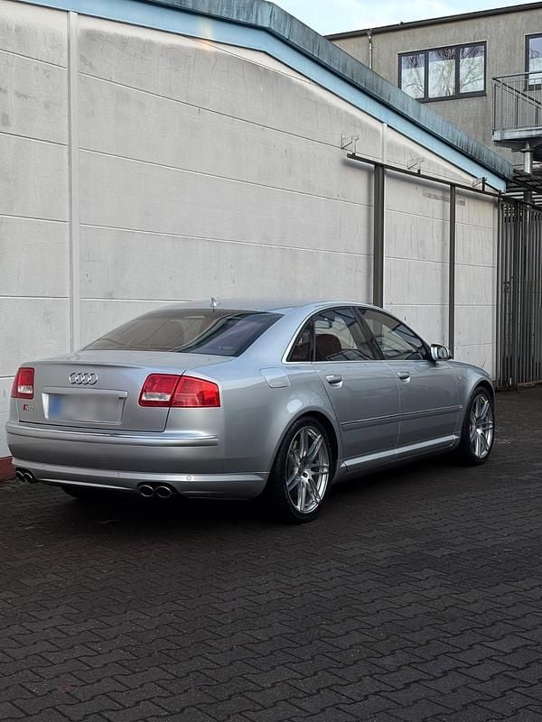 Gebraucht Audi S8 450 PS (330 kW) 2007 Silber Limousine