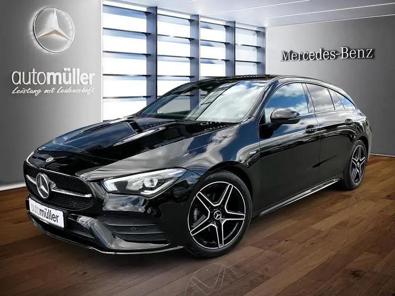 Schwarz Gebraucht 2022 Mercedes CLA180 Shooting Brake Night Kombi | 29.470 € (Fairer Preis) - Bild 1/4