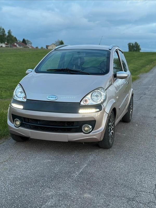 Andere farben Gebraucht 2013 Microcar M.Go Kleinwagen | 6.999 € - Bild 1/4