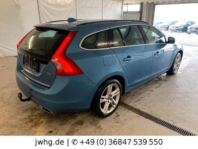 Gebraucht Volvo V60 288 PS (211 kW) 2015 Blau Kombi