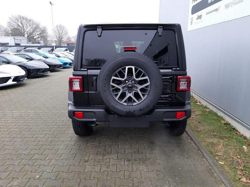 Gebraucht Jeep Wrangler Sahara 272 PS (200 kW) 2024 Schwarz SUV