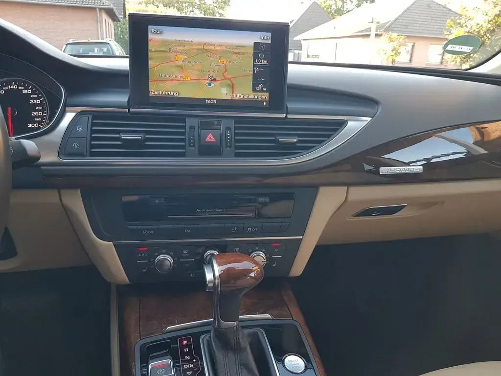 Gebraucht Audi A7 Sportback Ambiente 204 PS (150 kW) 2012 Grau Kleinwagen