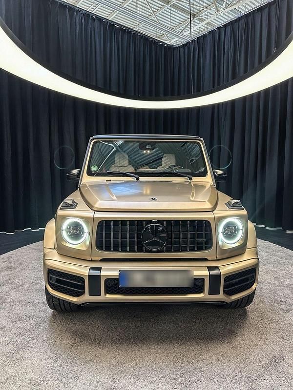 Gold Gebraucht 2024 Mercedes G63 AMG AMG SUV | 159.000 € - Bild 1/4