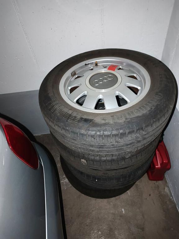 Gebraucht Audi A4 101 PS (74 kW) 2000 Silber Limousine