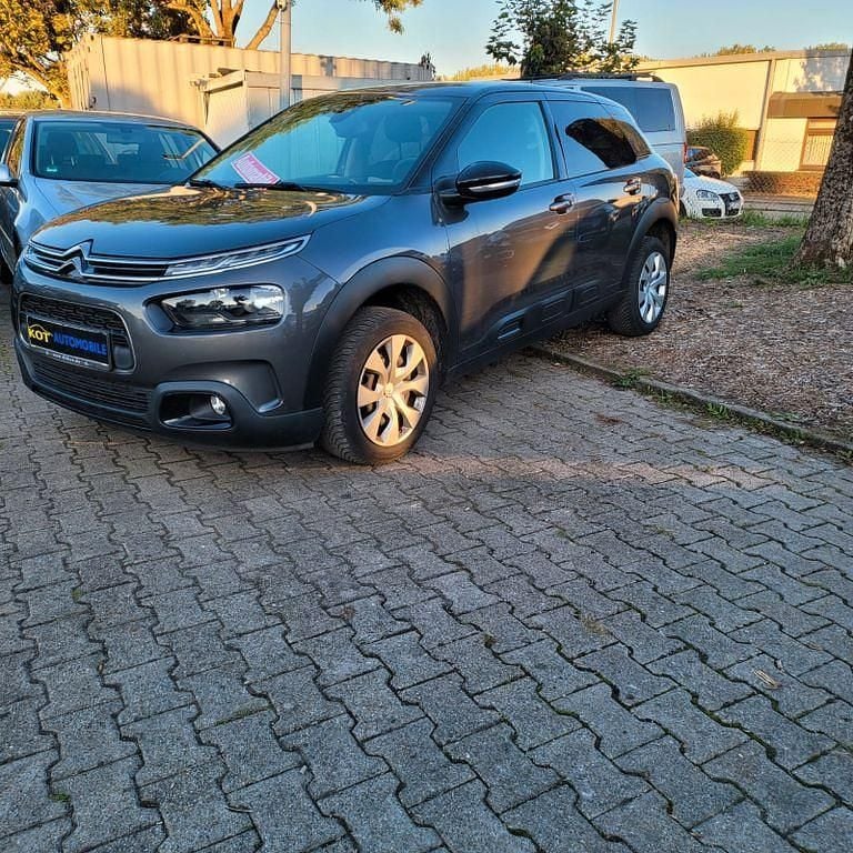 Grau Gebraucht 2018 Citroën C4 Cactus Kleinwagen | 12.499 € (Guter Preis) - Bild 1/4