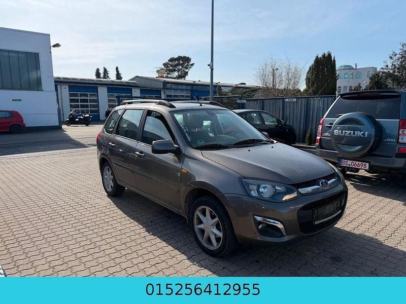 Gebraucht Lada Kalina 98 PS (72 kW) 2016 Braun Kombi