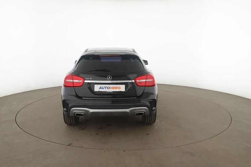 Gebraucht Mercedes GLA200 AMG line 156 PS (114 kW) 2015 Schwarz SUV