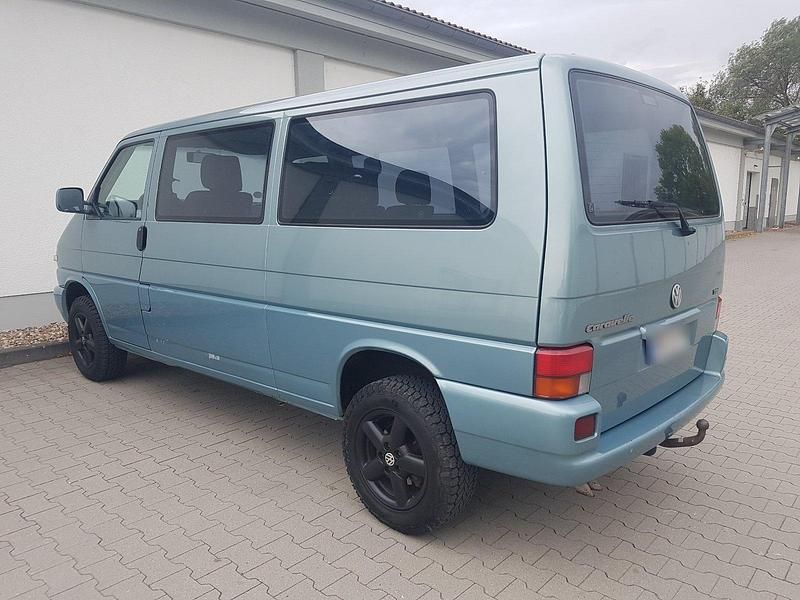 Gebraucht VW T4 102 PS (75 kW) 2001 Grün Van