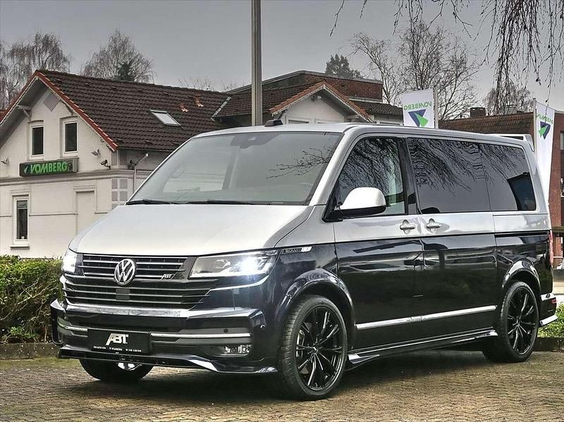 Gebraucht VW Multivan Sportline 230 PS (169 kW) 2024 Bicolor reflexsil./starlightbl Van