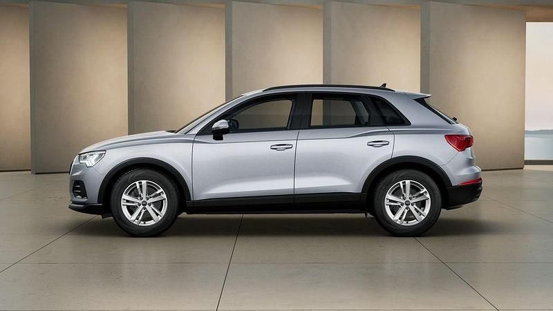 Gebraucht Audi Q3 Basis 150 PS (110 kW) 2025 Silber SUV