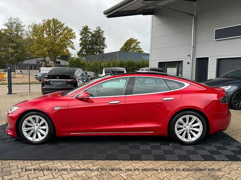 Gebraucht Tesla Model S 386 kW (525 PS) 2016 Rot Kleinwagen