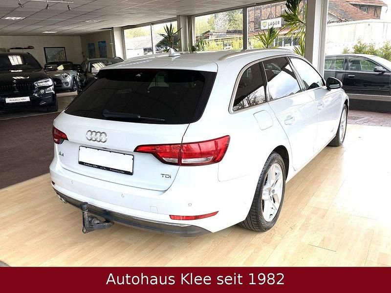 Gebraucht Audi A4 Sport 190 PS (139 kW) 2017 Weiß Kombi