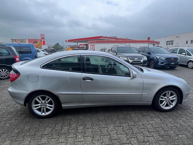 Gebraucht Mercedes CL180 129 PS (94 kW) 2002 Coupé
